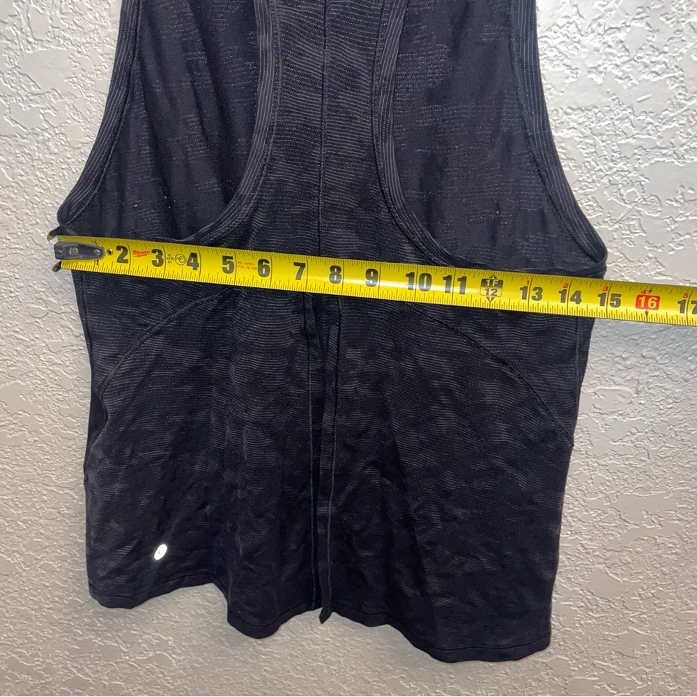Lululemon Miles Ahead Tank (Camo) Black - Picture 9 of 9